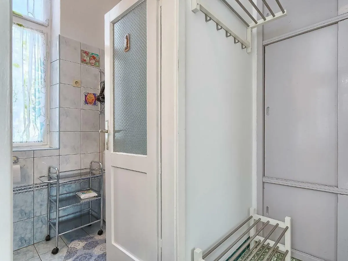 Apartment Silvia By Interhome Pula