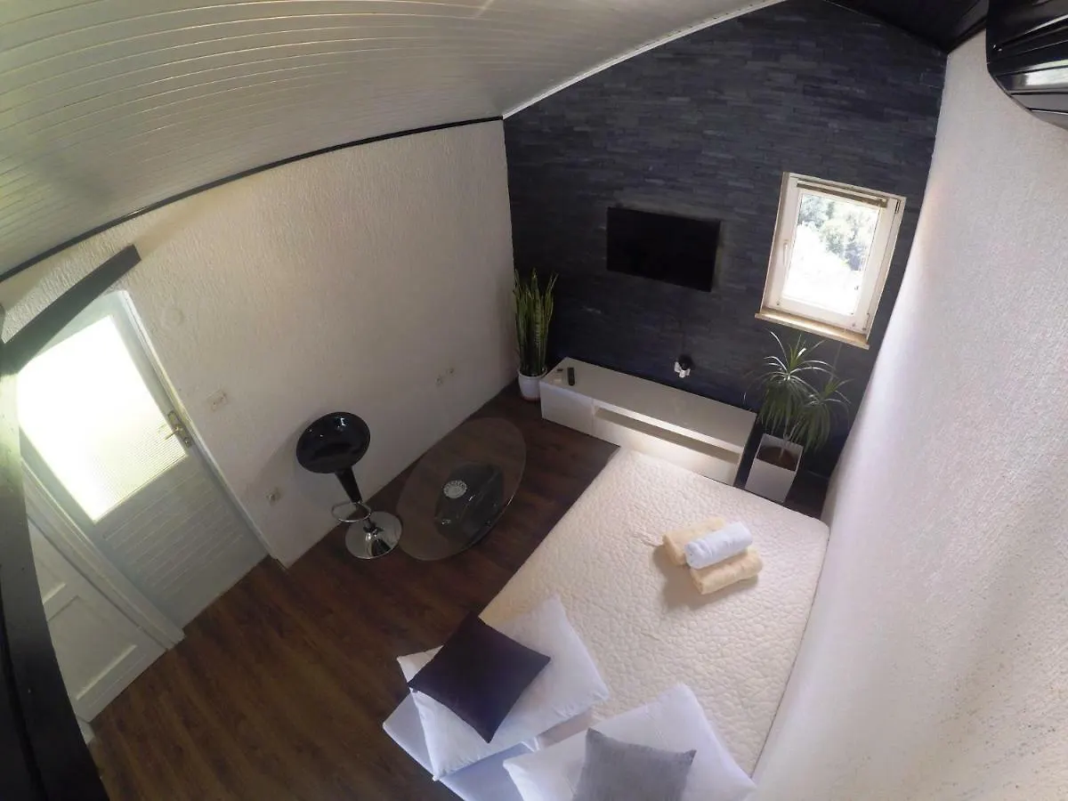 Apartment Silvia By Interhome Pula